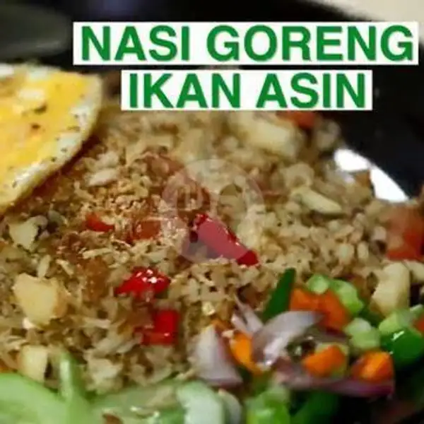 Nasi Goreng Ikan Asin + Telur | Cha Cha Food, Diponegoro
