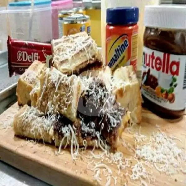 Nutella Cheese ( L ) | Roti Bakar Pertama, Gunung Lempuyang