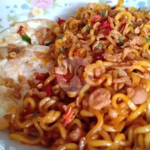 Nasi Indomie geprek Telor | Kedai Anyar, Manukan Indah