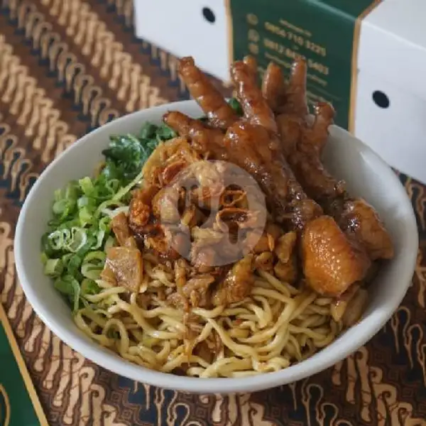 Mie Ayam Solo + Ceker | Warung Pak Eddy Kebon Sirih, Menteng