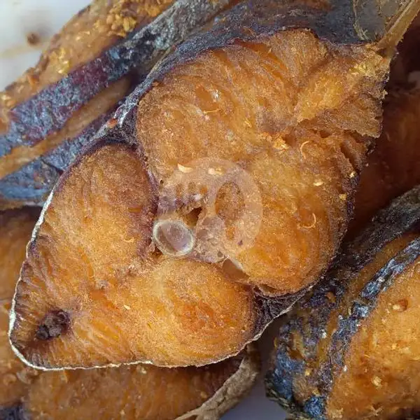 Ikan Goreng Tengiri | Warung Nasi Kuning Pondok Lestari, Ciledug