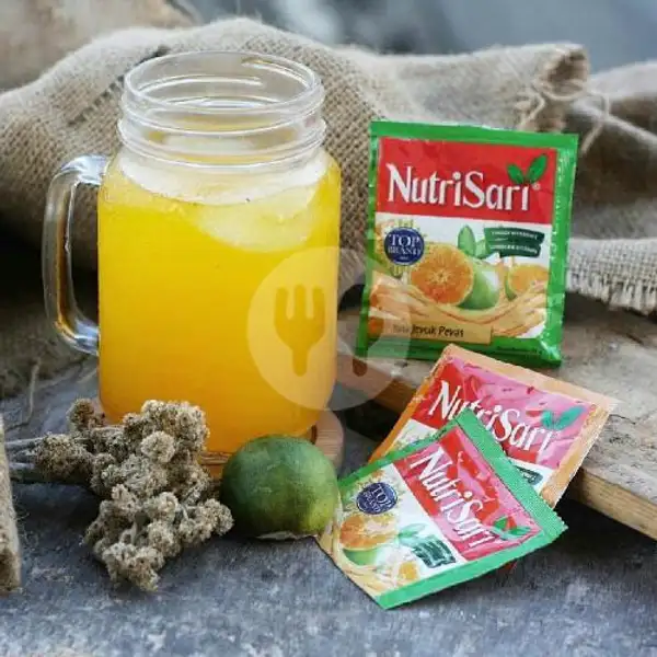 Nutrisari(florida Orange,peras,nipis,blewah,sirsak,leci) | Warung Sudi Mampir (H.Doel Khan), Diponegoro