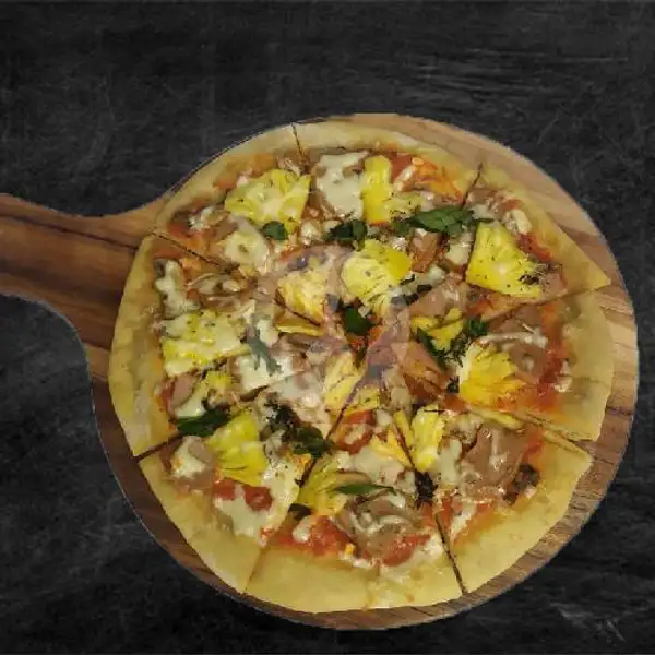 Large Capricciosa Pizza | Wann's kitchen