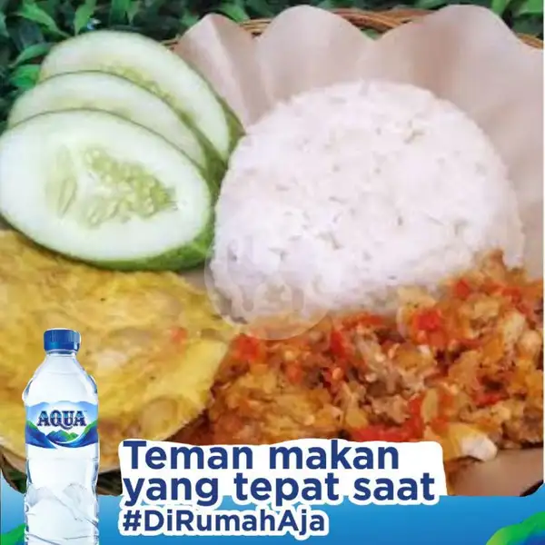 Paket Ayam Geprek Telur + Aqua Botol | Ayam Geprek Dan Pisang Toping Arkan, Kemuning