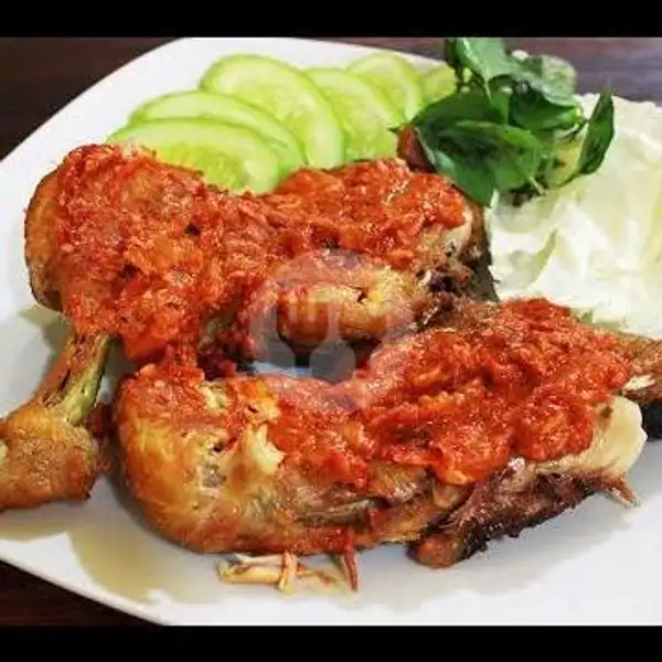Nasi Ayam Ukep | Nii Pawon, Ikan Tawes