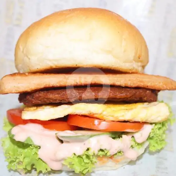 Burger Sapi + Telur + Sosis Lokal | May Burger Batam (Ramly Tiban), Bank Mandiri Tiban