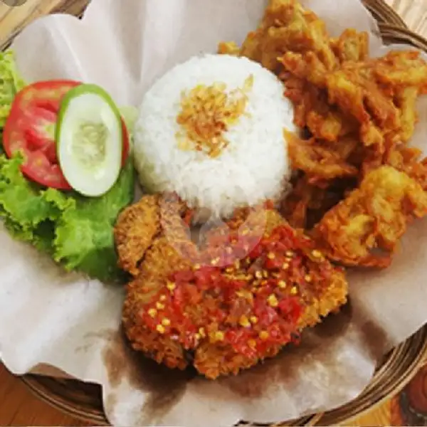 Ayam Presto Exstra Pedas + Nasi | Ayam Presto Novi, Kampung Dalam