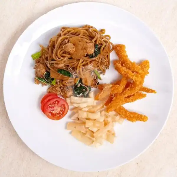 Mie Goreng Pangsit + Ayam Stick | ECO  KITCHEN Jln Tukad Melangit
