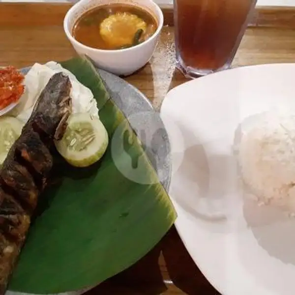 Nasi Lele Cobek Mertua | Kampung Kecil, Lampung