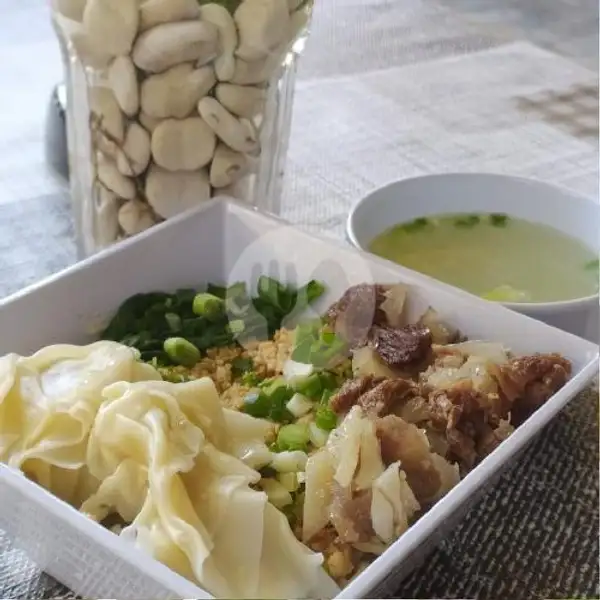 Mie Ayam Pangsit + Tulang Rangu | Bakso & Mie Abang Dika, S Parman