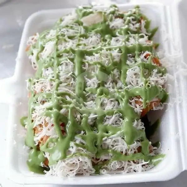 Pisang Krispiy Toping Green Tea Spesial | Salad Buah dan Mozzarella Corn Tenda Biru, Padang Timur