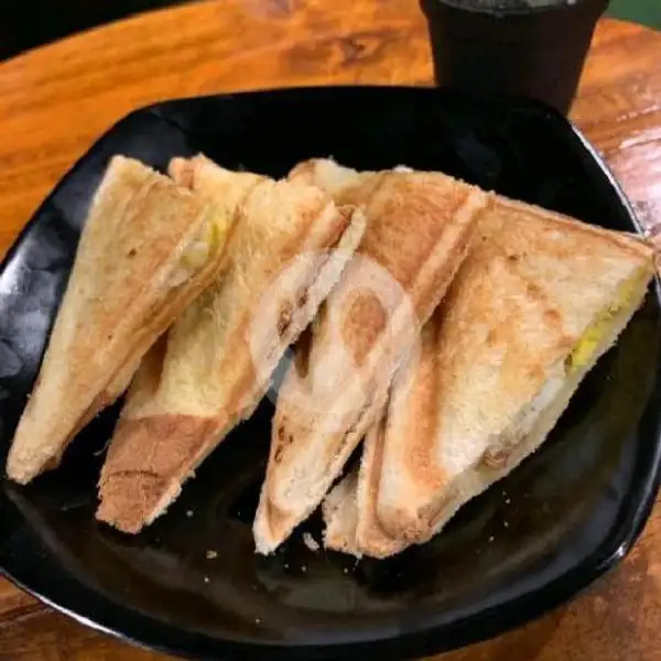 Roti Bakar Telur | Vinz Cafe, Kemayoran