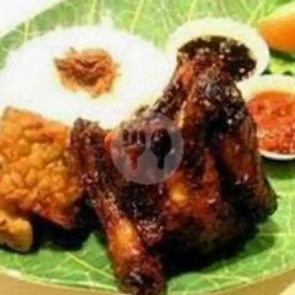 Nasi Ayam Bakar Tahu Tempe Penyet+Sambal Kecap Lalapan+Air Mineral | Penyetan Jontor, Driyorejo