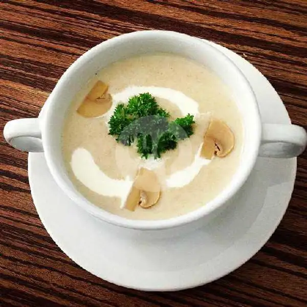 Cream Mushroom Soup | BaReLo, Swiss-Belinn Malang