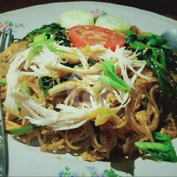 Bihun Goreng Kangkung Belacan | Nasi Ayam Penyet & Es Rumput Laut Durian & Gurami Asam Manis Aila, Perhubungan