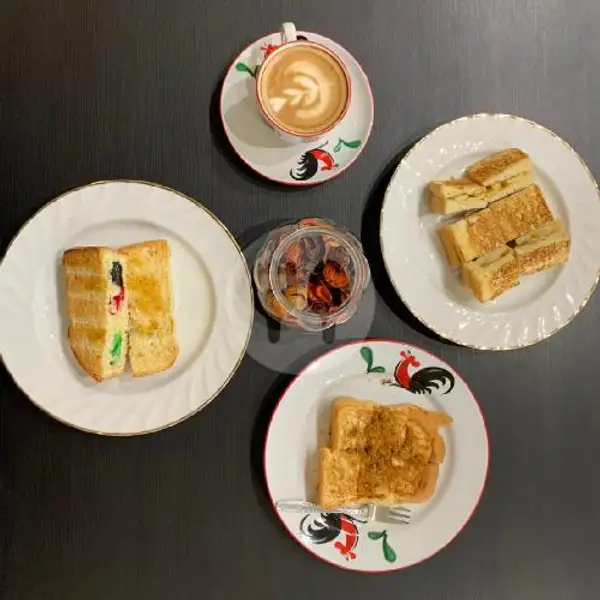 Roti Bakar Asin | Djieseng Coffee And Toast
