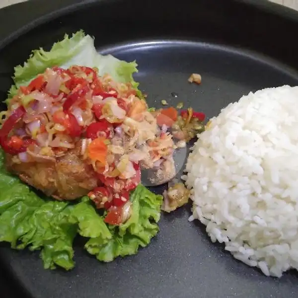 Paket Nasi Ayam Geprek Crispy Sambal Matah | De ChizzTilla, Bogor Selatan