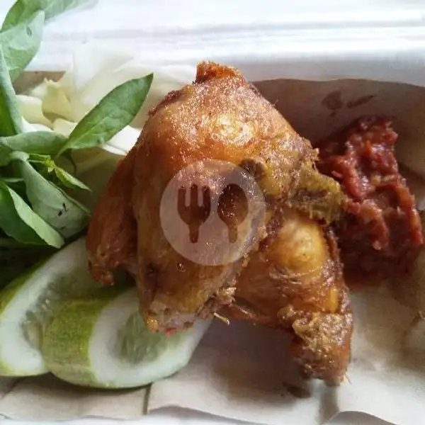 Ayam Dada Penyet (Sambal+lalapan+tempe Goreng) Free Es Teh Tawar | Kedai Mba Wati, Haji Nasir
