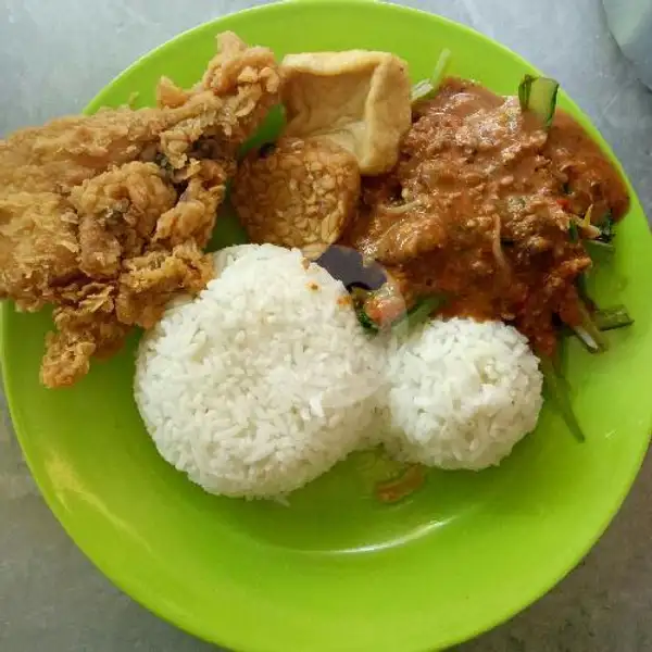 Nasi Pecel Ayam Goreng | Ayam Geprek Sudi Mampir, Food Court Genteng Biru