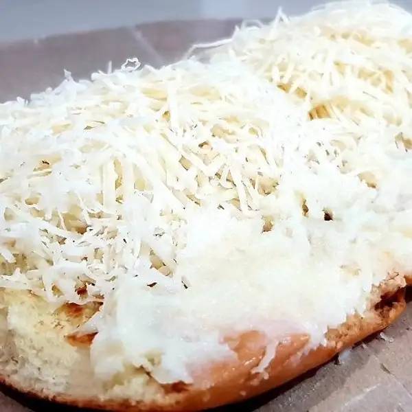 Monster Creamy Full Cheese | Roti Johns Bali, Imam Bonjol