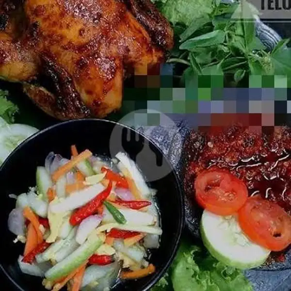 Ayam Bakar Acar Timun + Nasi | HalalFood Juara Ikan Bakar, Renon