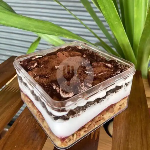 Regal Oreo Cream | Swiss-Belinn Panakukkang Makassar, La Pizza