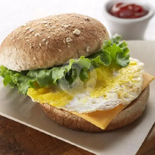 Burger Telur Keju Slice | Kedai Street Food, Balongsari Tama Selatan X Blok 9E/12