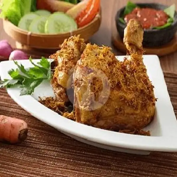 Ayam Goreng Negri | RM Brekecek Patak Jahan Mba Winda, Cilacap Selatan