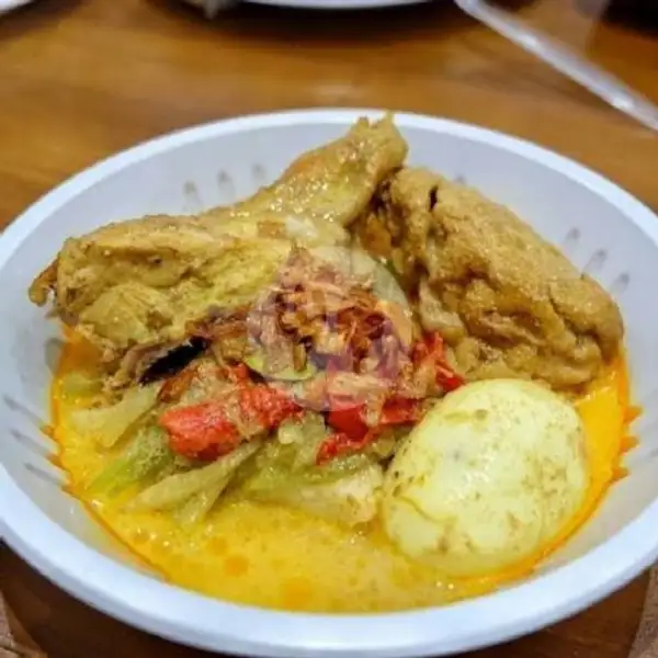 Kare / Opor Ayam - Dan Telor Utuh | Kare - Opor Ayam Sibohay, Denpasar