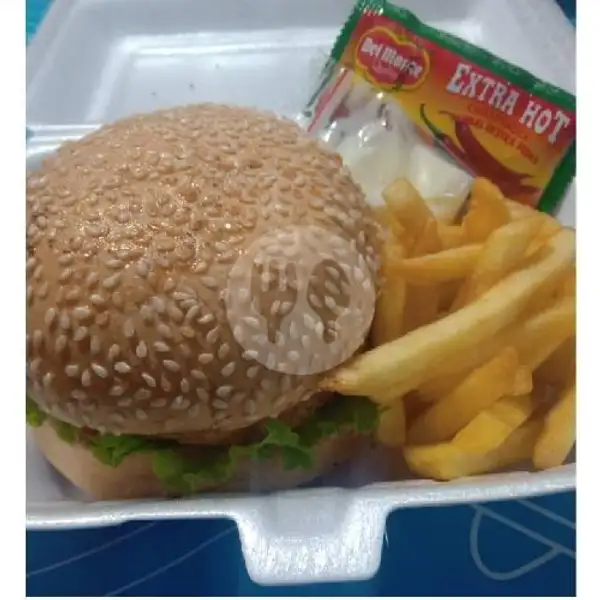 Paket Burger Mini + Kentang Goreng (Free 1 Air Mineral Gelas) | Kedai Mba Wati, Haji Nasir