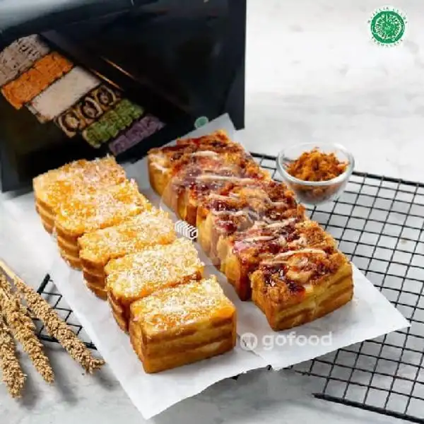 Roti Bakar Kasino Selai Durian + Selai Kacang | Roti Bakar & Kukus Nadira, Cimahi