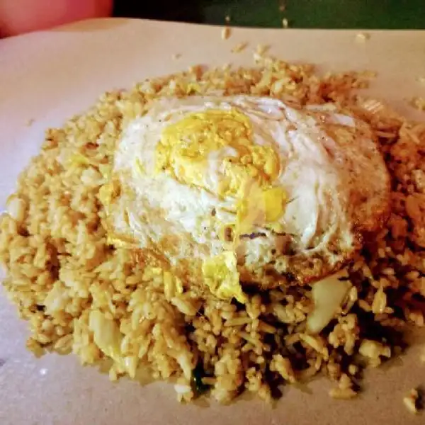 Nasi Goreng Ayam + Telur | Nasi Goreng Ponorogo Pak Mangin, Kelapa Manis