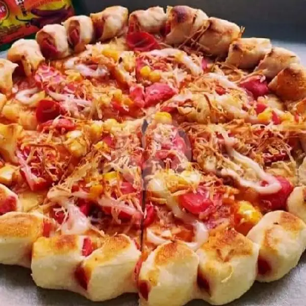 Pizza Roll Sosis | Teras Ayam Bacem, Margo Rejo