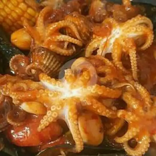 Baby Octopus Saus Padang | Super Seafood