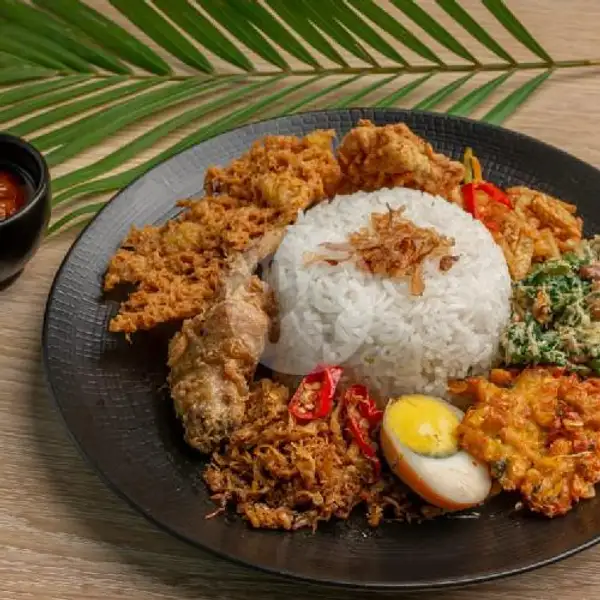 Nasi Campur Ayam + Kuah Undis | Ayam Plecing Kampung, Denpasar