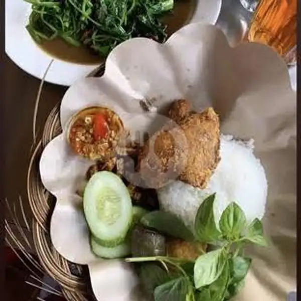 Paket Tanggung: Ayam + Nasi + Cah Kangkung | Bukan Angkringan, Pamulang