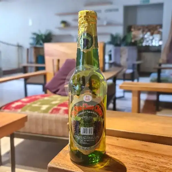 Beer Pu Tao Chee Chiew - Anggur Sparkling Small 330 Ml | KELLER K Beer & Soju Anggur Bir, Cicendo