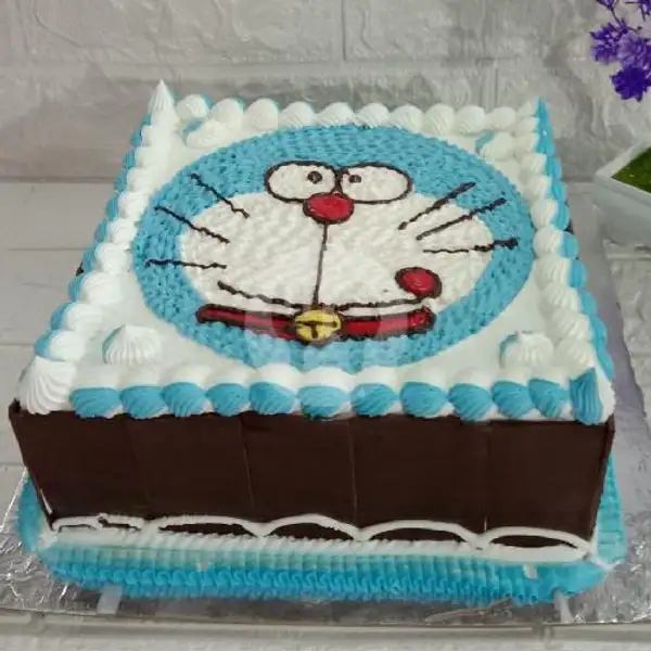 Kue Ulang Tahun Doraemon Kotak Ukuran 24 | ANEKA ULANG TAHUN TATA SULE