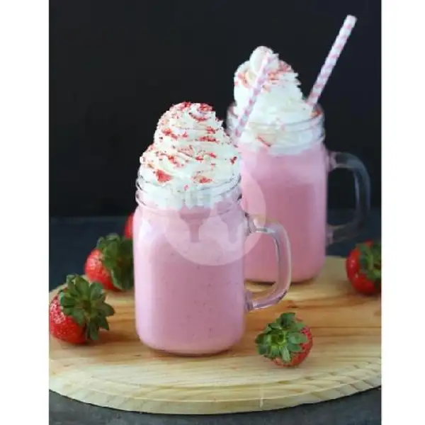 Milkshake Strawberry Jumbo | Jus Sipit, Wonokromo