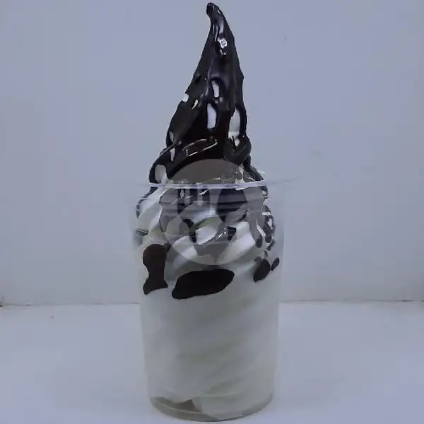 Sundae Gelas Besar Coklat Beku | Ice Cream 884, Karawaci