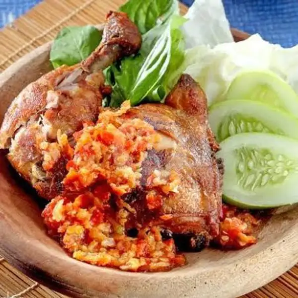 Ayam Penyet Tulang Lunak + Nasi | Apa Ajah Kitchen, Suratno