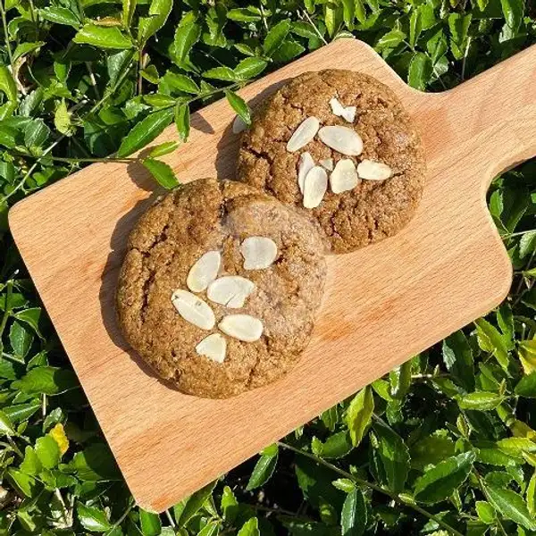 Salted Carameal Oat Cookie (1 pcs) | BURGREENS - Healthy, Vegan, and Vegetarian, Menteng