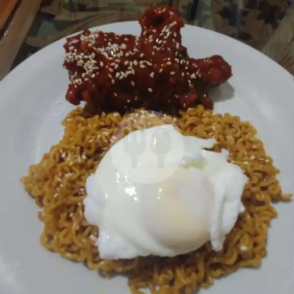 Paket Indomie rasa (rendang, mie aceh, mieghetti, Geprek) + telur + CFC (level 0-5) | Crispy Fire Chiken