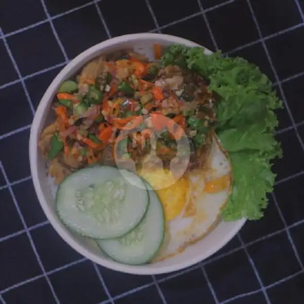 Ayam Sambal Matah (Rice Bowl) | Mon Kitchen (Bakery & Cafe), Batam Center