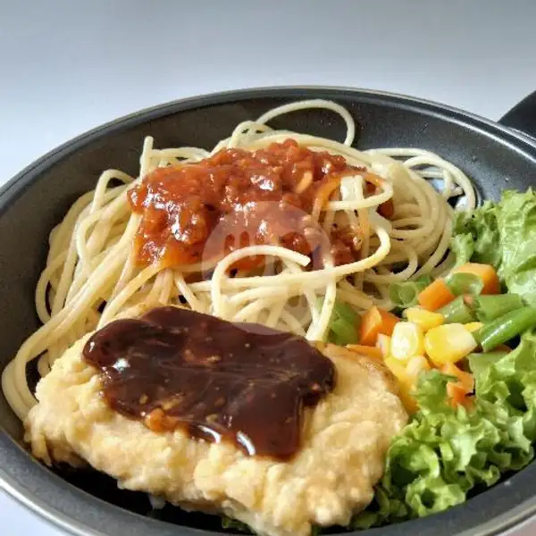 Spaghetti Bolognese With Dory Crispy Sc Blackpaper | Ricebowl Sakana, Prawiro Sudiyono