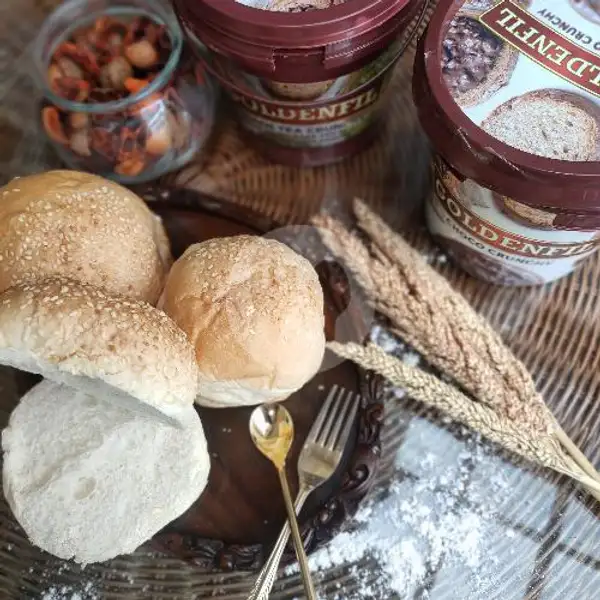 Strawbeery + Vanilla | Roti Kukus Cirjak, Harjamukti