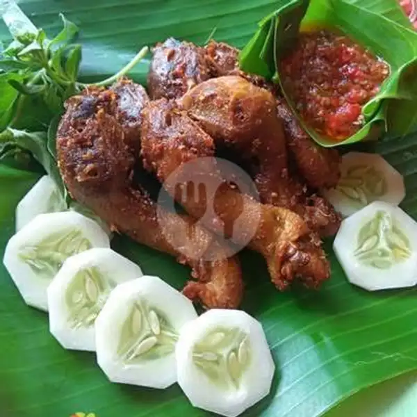 Kepala Ayam Goreng Jumbo Sambel Pedas Mede 1 Pcs | Ayam Maknyus Sambal Mede & Pisang Wijen Crispy, Harapan Indah