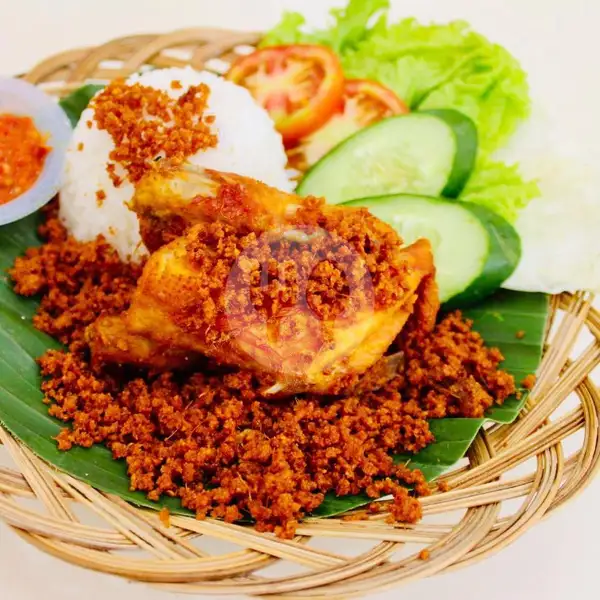 Nasi Ayam Kremes Komplit | Bumbu Kota, Serpong