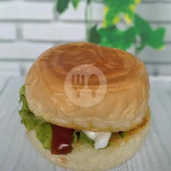 Burger Mini | LYN_AYAM GEPREK & FRUIT SALAD, SUKABUMI