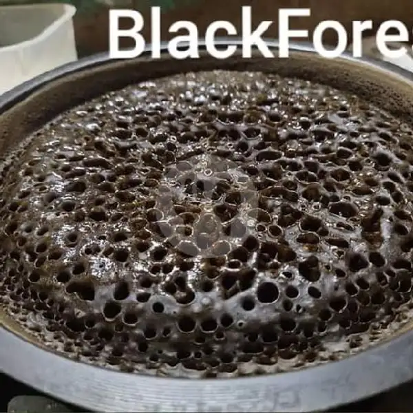 Black Forest Coklat Susu | Martabak dan Terang Bulan Laka Laka, Denpasar